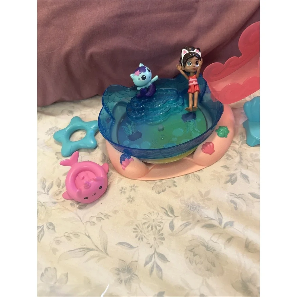 Gabby's Dollhouse Purr-ific Pool Playset by Spin Master Complete